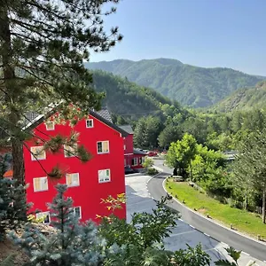 5* Hotel Sh & Sh
